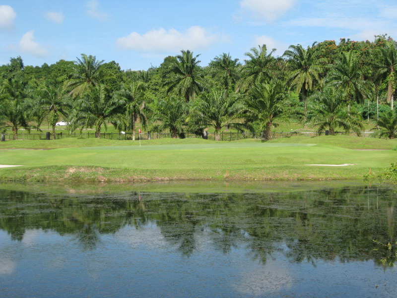 Senibong Golf Club